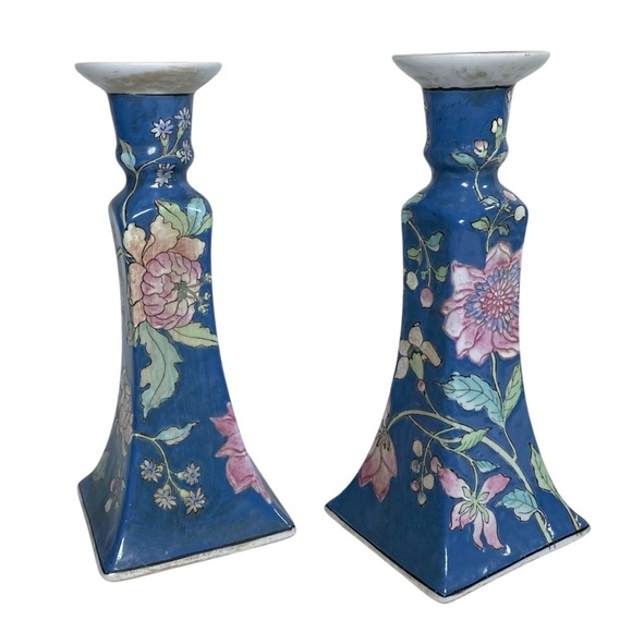 Vintage Chinoiserie Blue and White Floral Japan Ceramic Candlesticks Set of 2 - Picture 1 of 12